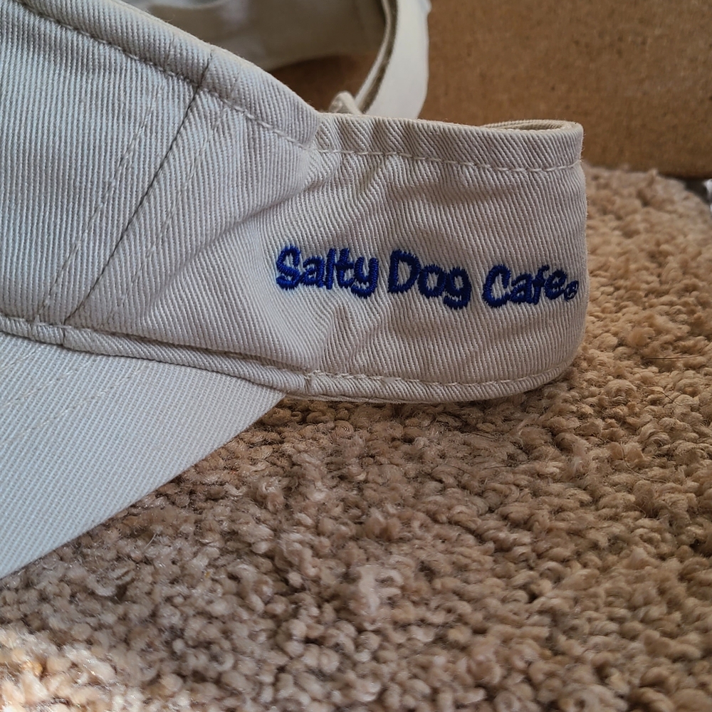 Vintage Salty Dog Cafe Visor  Hilton Head Island, SC - Picture 2 of 4